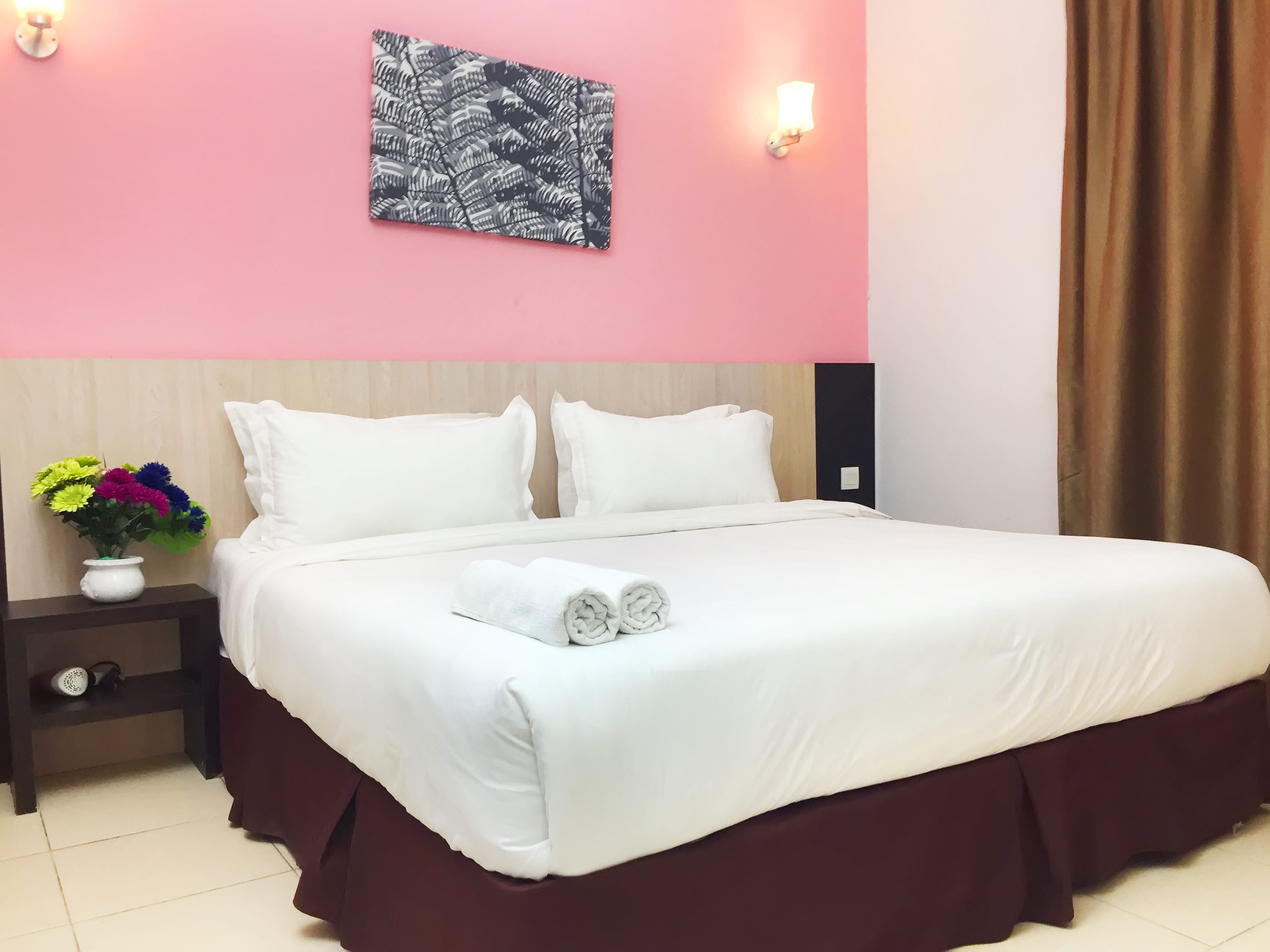 Temasek Hotel – Deluxe Room